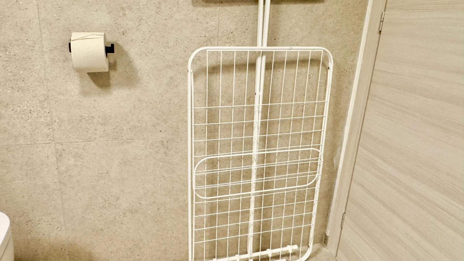 Stylish Modern Apartment With Terrace & Free Parking Wien