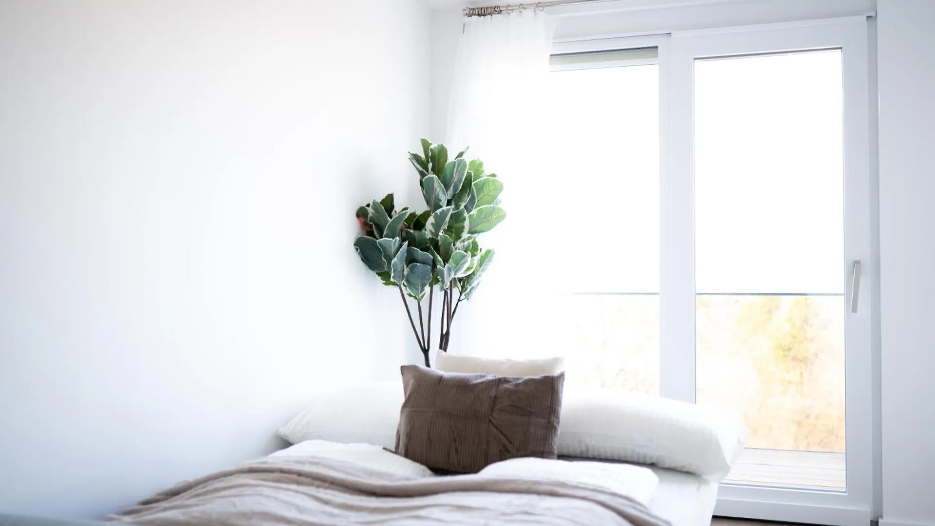 Stylish Modern Apartment With Terrace & Free Parking Wien